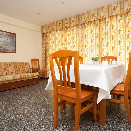Rentalmar Goya Salou Luaran gambar